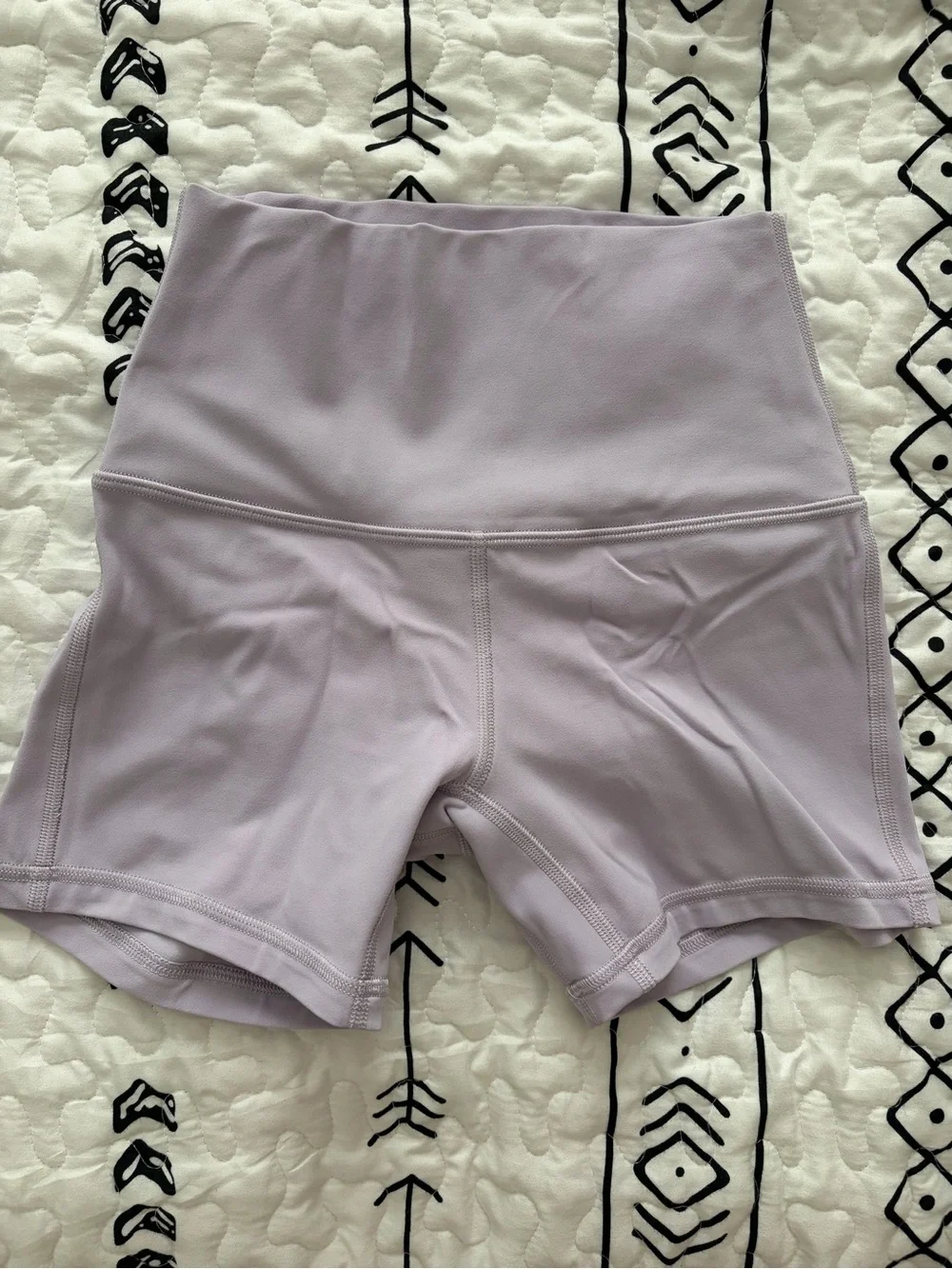 Lululemon Align High-Rise Short 4” - Picture 5 of 16